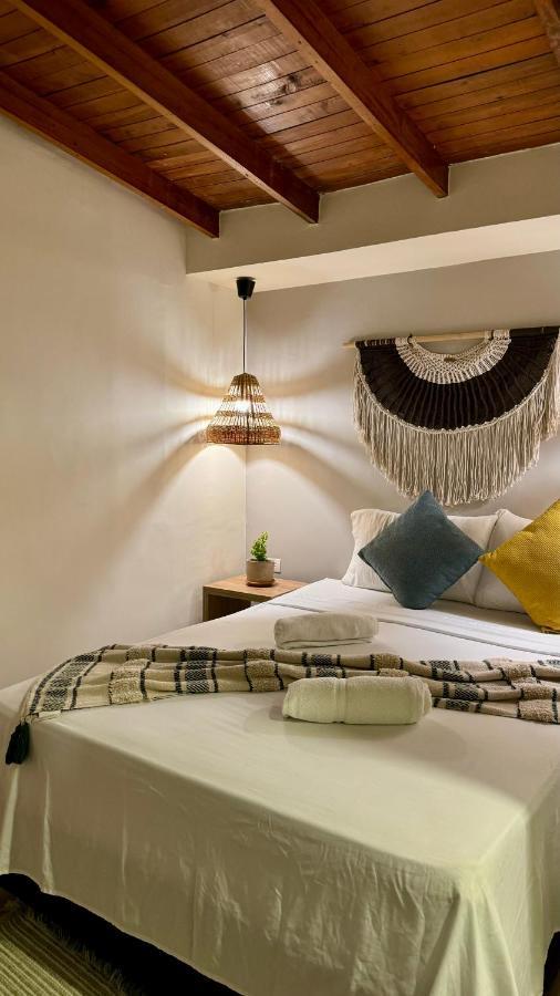 Luum Casa Hotel Manila 麦德林 外观 照片